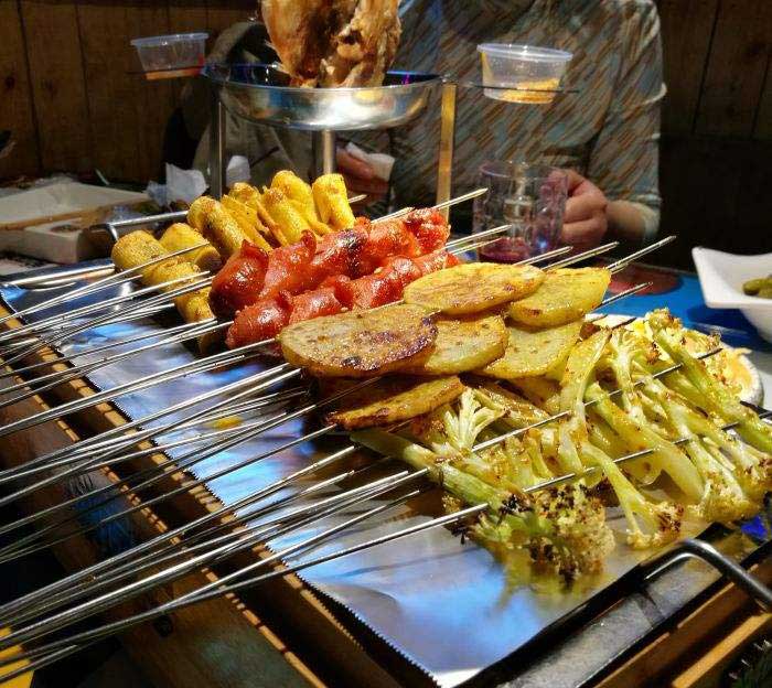 兴庆音乐烧烤吧